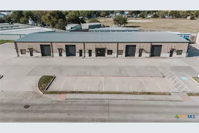 305 Sam Houston Drive #B & C, Victoria, TX 77901 - Photo 3