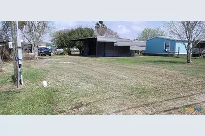 605 W Baltimore Avenue, Seadrift, TX 77983 - Photo 1