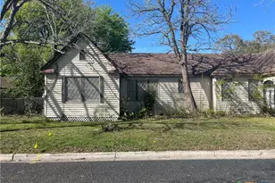 1801 N Goldman St, Victoria, TX 77901 - Photo 3