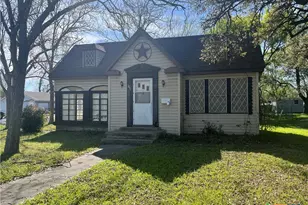 1801 N Goldman St, Victoria, TX 77901 - Photo 1