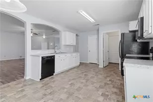 4504 The Searchers Dr, Killeen, TX 76549 - Photo 9