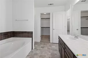 4504 The Searchers Dr, Killeen, TX 76549 - Photo 17