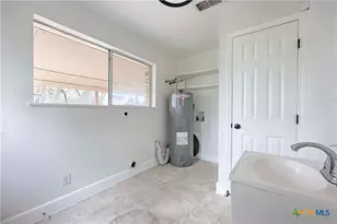 341 Co Rd 233, Hallettsville, TX 77964 - Photo 27