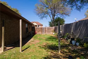 1402 Hawk Trail, Copperas Cove, TX 76522 - Photo 35