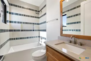 175 Pointview Dr, Marble Falls, TX 78654 - Photo 29