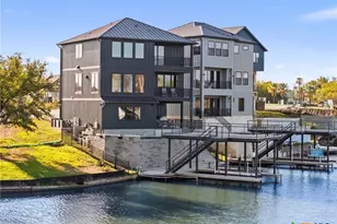 175 Pointview Dr, Marble Falls, TX 78654 - Photo 33