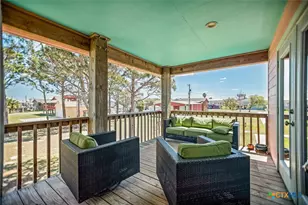 211 W Taylor Ave, Port O'Connor, TX 77982 - Photo 31