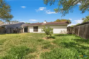 202 Georgia Ln, Victoria, TX 77901 - Photo 19