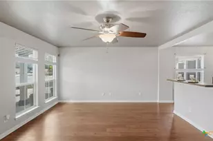 471 Magnolia Wind, New Braunfels, TX 78130 - Photo 5