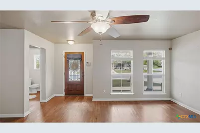 471 Magnolia Wind, New Braunfels, TX 78130 - Photo 5