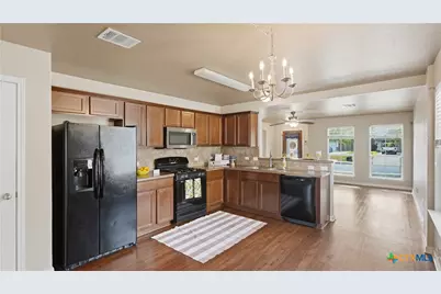 471 Magnolia Wind, New Braunfels, TX 78130 - Photo 9