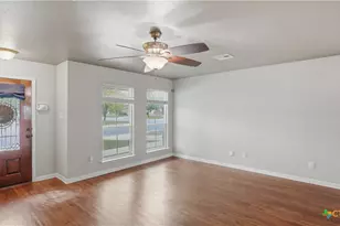 471 Magnolia Wind, New Braunfels, TX 78130 - Photo 3