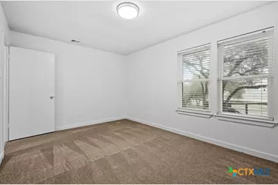 8406 Lyndon Lane, Austin, TX 78729 - Photo 19