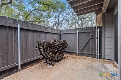 8406 Lyndon Lane, Austin, TX 78729 - Photo 13