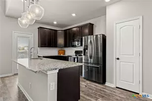 7821 Montclair Dr, Temple, TX 76502 - Photo 13