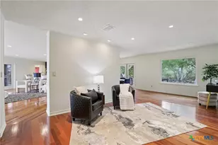 714 Starcrest, New Braunfels, TX 78130 - Photo 19