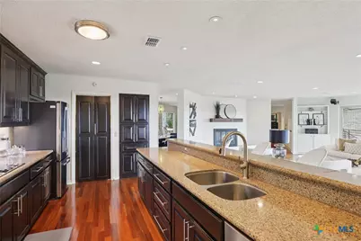 714 Starcrest, New Braunfels, TX 78130 - Photo 15