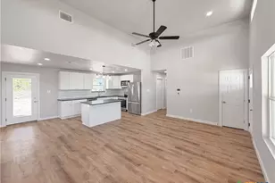 1155 Southline Dr, Spring Branch, TX 78070 - Photo 9