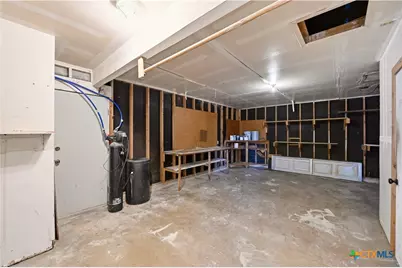 7522 Wishing Oaks Street, San Antonio, TX 78233 - Photo 39