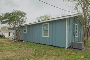 1106 Harvey Ln, Victoria, TX 77901 - Photo 3