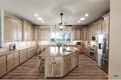 5450 County Road 101, Lampasas, TX 76550 - Photo 13