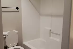 165 S Guadalupe St, San Marcos, TX 78666 - Photo 5