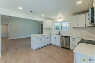 3019 Summit Dr, Belton, TX 76513 - Photo 13