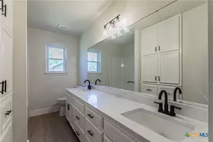 3019 Summit Dr, Belton, TX 76513 - Photo 17