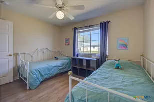 940 Cordova Loop, Seguin, TX 78155 - Photo 15