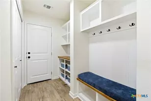 684 Appaloosa Dr, Fischer, TX 78623 - Photo 23