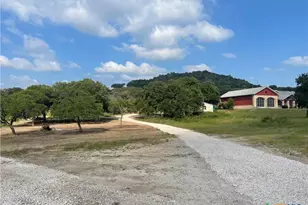 1201 Island View Dr, Canyon Lake, TX 78133 - Photo 5