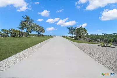 257 Private Road 2774, Mico, TX 78056 - Photo 3