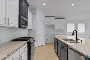 217 Serrano St, Georgetown, TX 78628 - Photo 13
