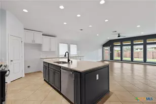 217 Serrano St, Georgetown, TX 78628 - Photo 11