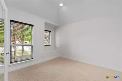 217 Serrano Street, Georgetown, TX 78628 - Photo 5