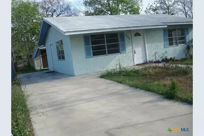 602 Silva Street, Seguin, TX 78155 - Photo 3