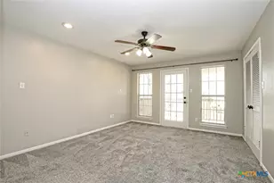 641 W 31st 1/2 St, Austin, TX 78705 - Photo 31