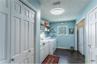 208 Highland Oaks Drive, Harker Heights, TX 76548 - Photo 33