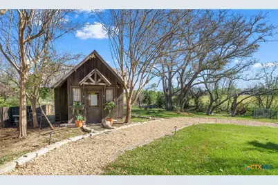 913 Southridge, Salado, TX 76571 - Photo 33