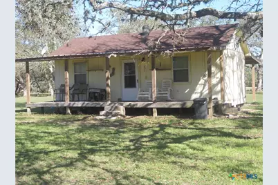 1923 Co Rd 286, Edna, TX 77957 - Photo 11