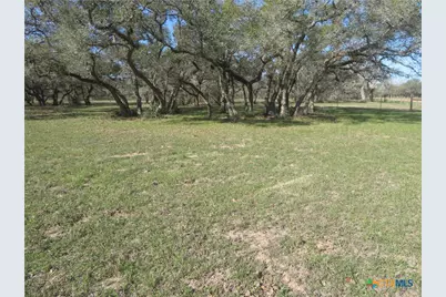 1923 Co Rd 286, Edna, TX 77957 - Photo 1