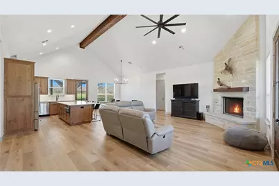 1130 Church Road, Seguin, TX 78155 - Photo 9