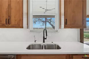 1130 Church Rd, Seguin, TX 78155 - Photo 13