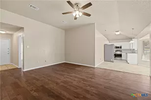 1301 Fairbanks St, Copperas Cove, TX 76522 - Photo 9