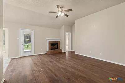 1301 Fairbanks Street, Copperas Cove, TX 76522 - Photo 7