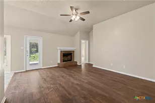 1301 Fairbanks St, Copperas Cove, TX 76522 - Photo 7