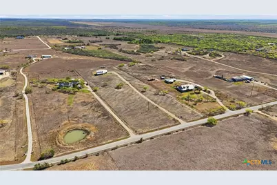 4355 SE River Road, Martindale, TX 78655 - Photo 9