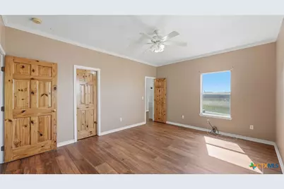 4355 SE River Road, Martindale, TX 78655 - Photo 21