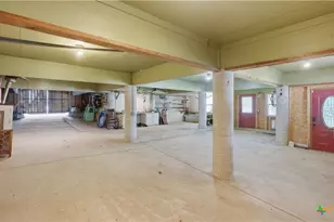 384 Rancho Rd, New Braunfels, TX 78130 - Photo 37