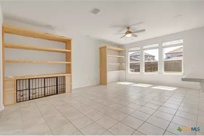 401 Briarfield Drive, Seguin, TX 78155 - Photo 17